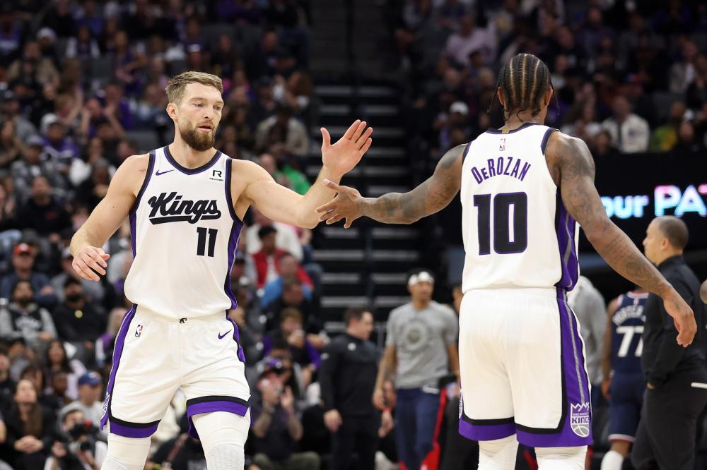 欣向荣的现 欣向荣的现